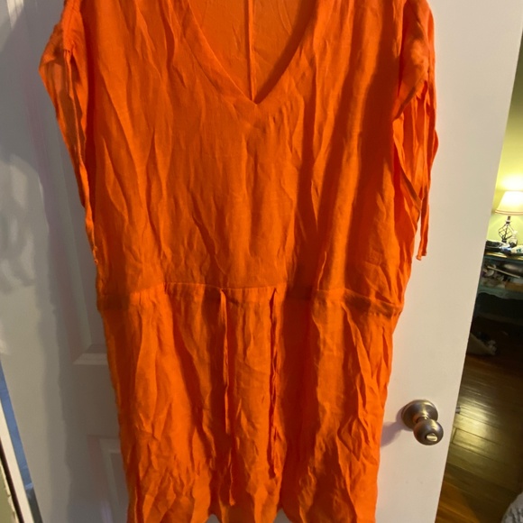 Bathing suit cover-up - Picture 2 of 4